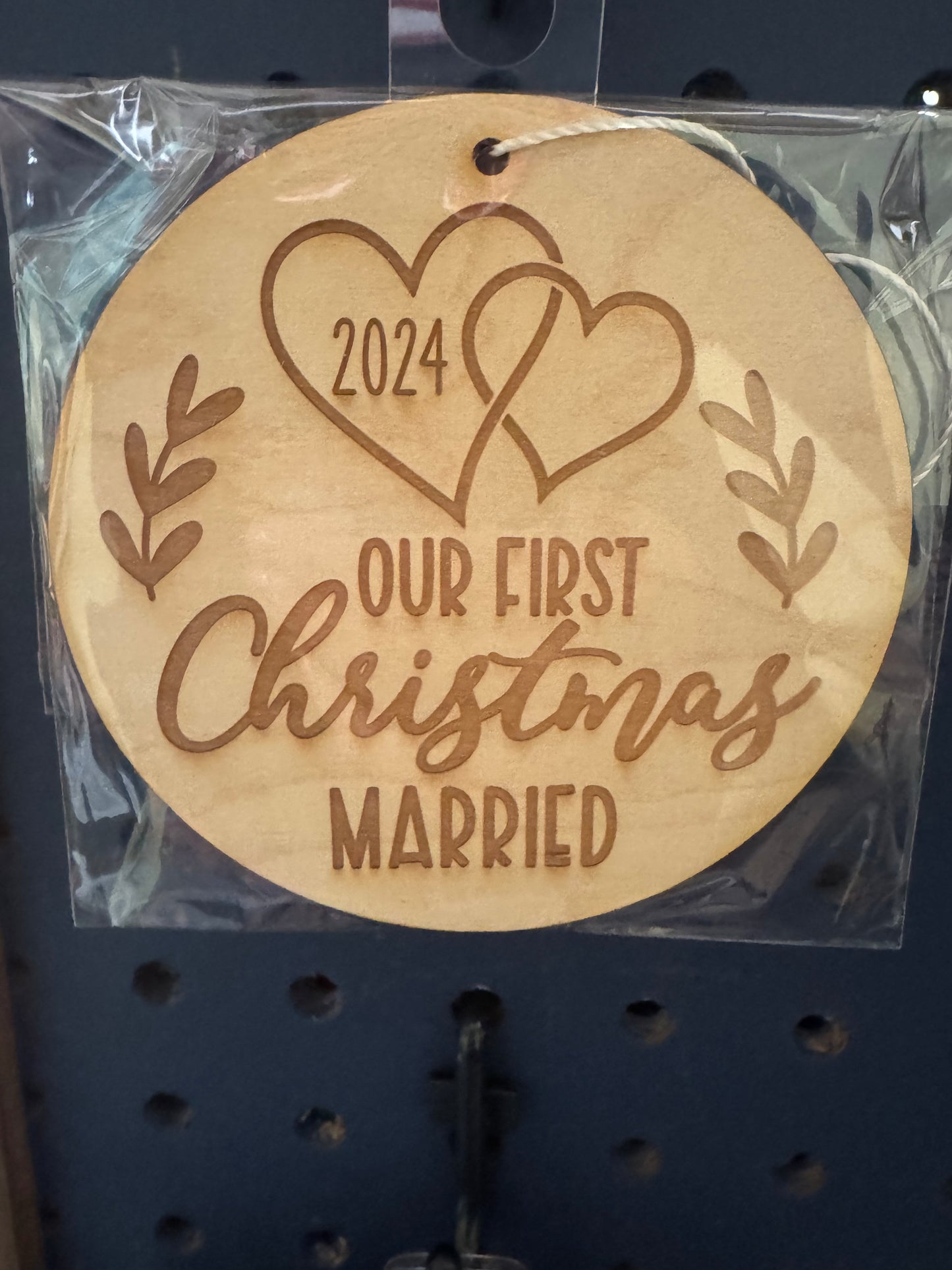 2024 Memory Round Ornaments