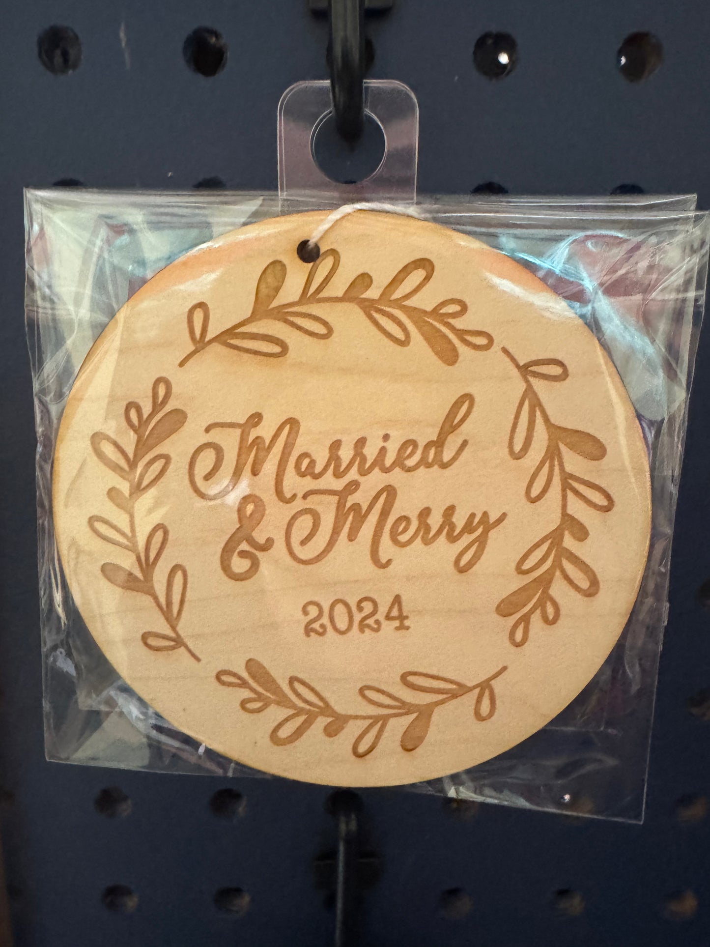 2024 Memory Round Ornaments