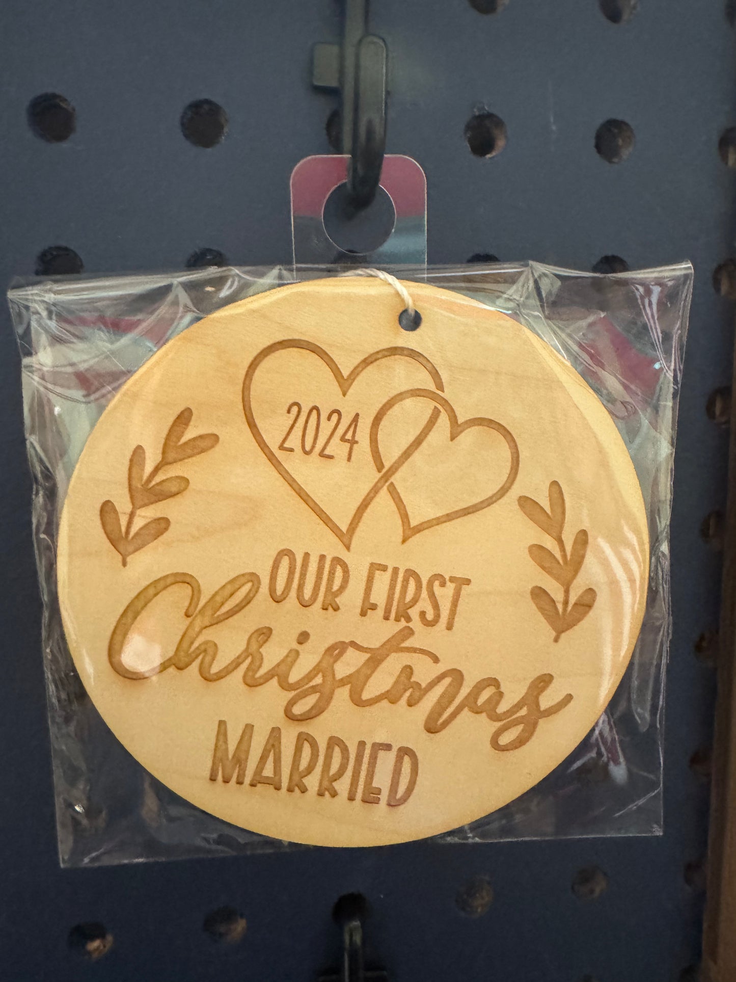 2024 Memory Round Ornaments