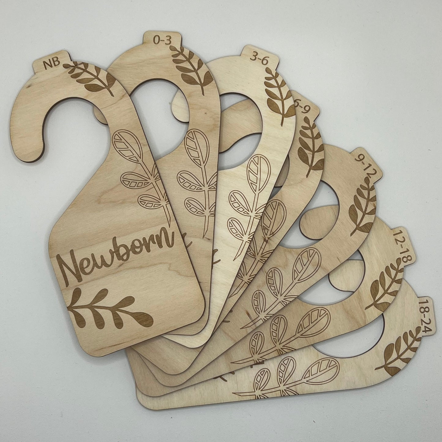 Baby Announcement - Leaves Theme